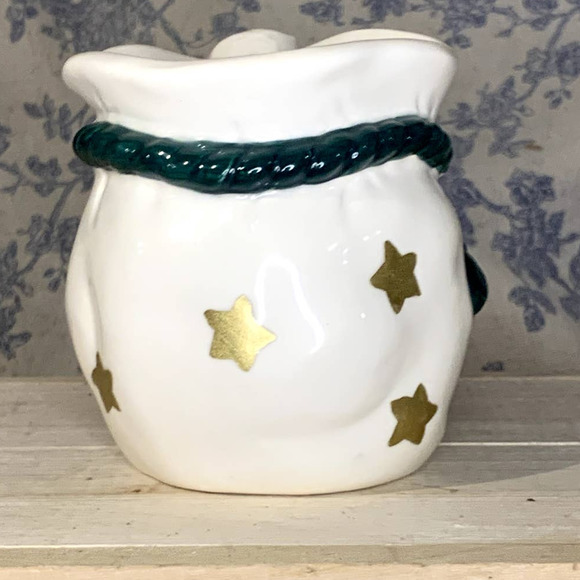 Vintage Hand-Painted R. H. Macy & Co Santa Sack Christmas Mug - Picture 5 of 7